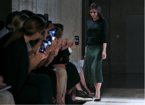 Victoria Beckham apre il quarto giorno della NY Fashion week