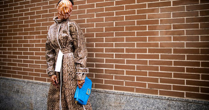 AN INFLUENCER WITHOUT A FACE IS CONQUERING THE FASHION